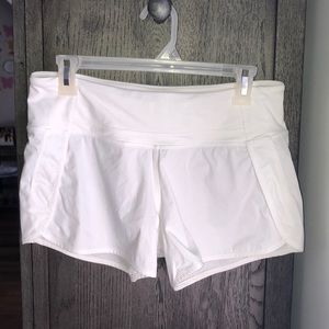 LULULEMON- white speed up shorts